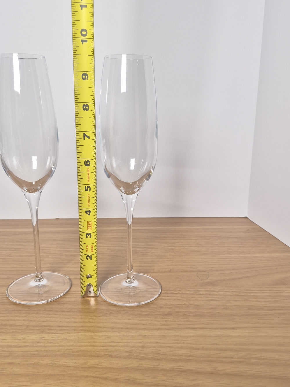 Tiffany & Co. Classic Crystal Champagne Flutes - Set of 2 Clear Stemware - Picture 3 of 7